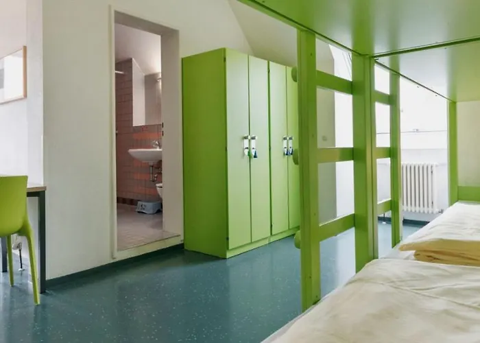 Hostel Hi Youth Λιντάου