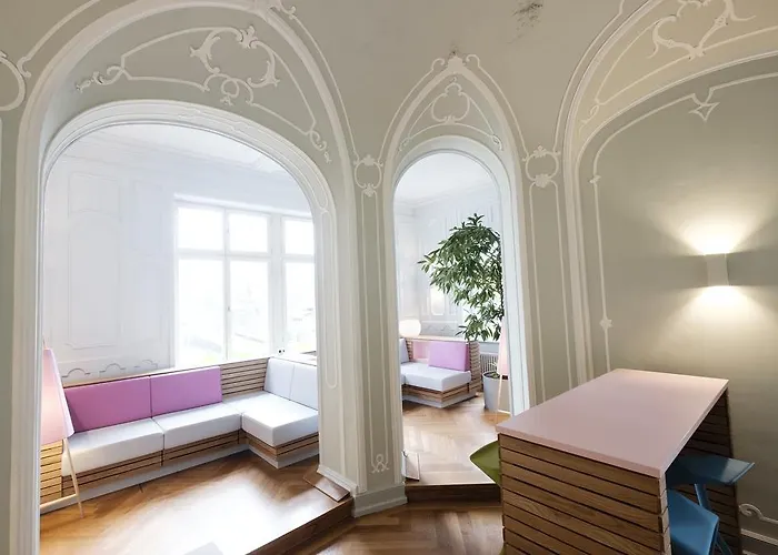 Hi Youth Hostel Λιντάου