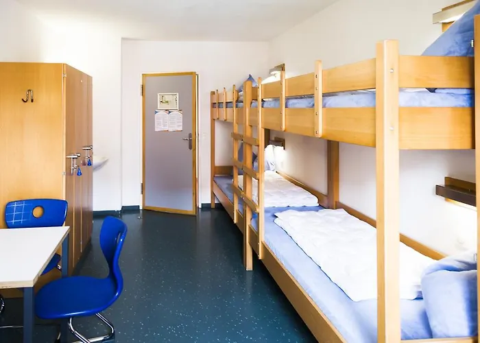 Hostel Hi Youth *